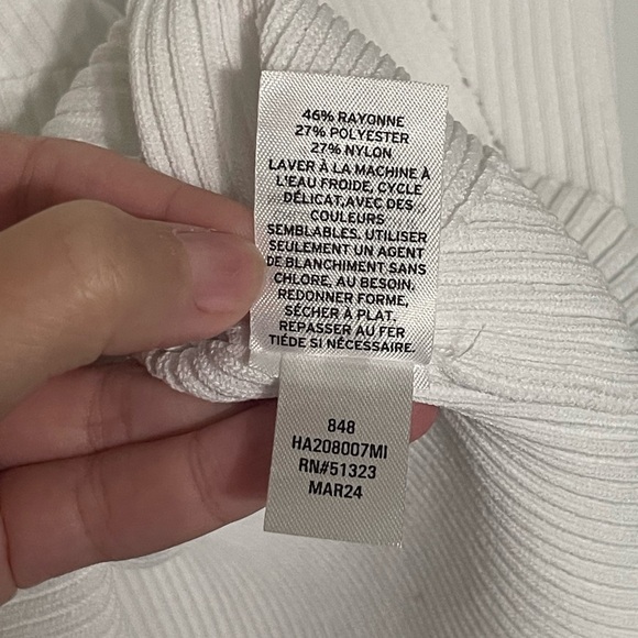 HALOGEN Traveling Rib Sweater Tank White Thick Strap Ribbed Knit Darting Medium - Picture 5 of 10